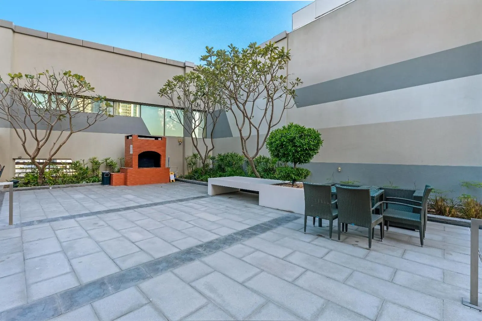 Live The Dubai Dream Premium Flat In Business Bay Apartment