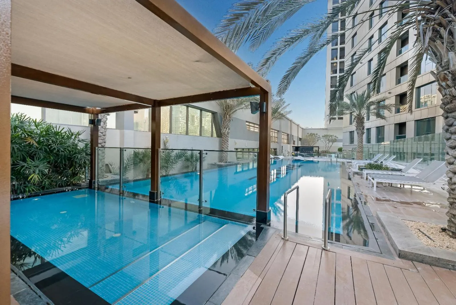 Live The Dubai Dream Premium Flat In Business Bay Apartment United Arab Emirates