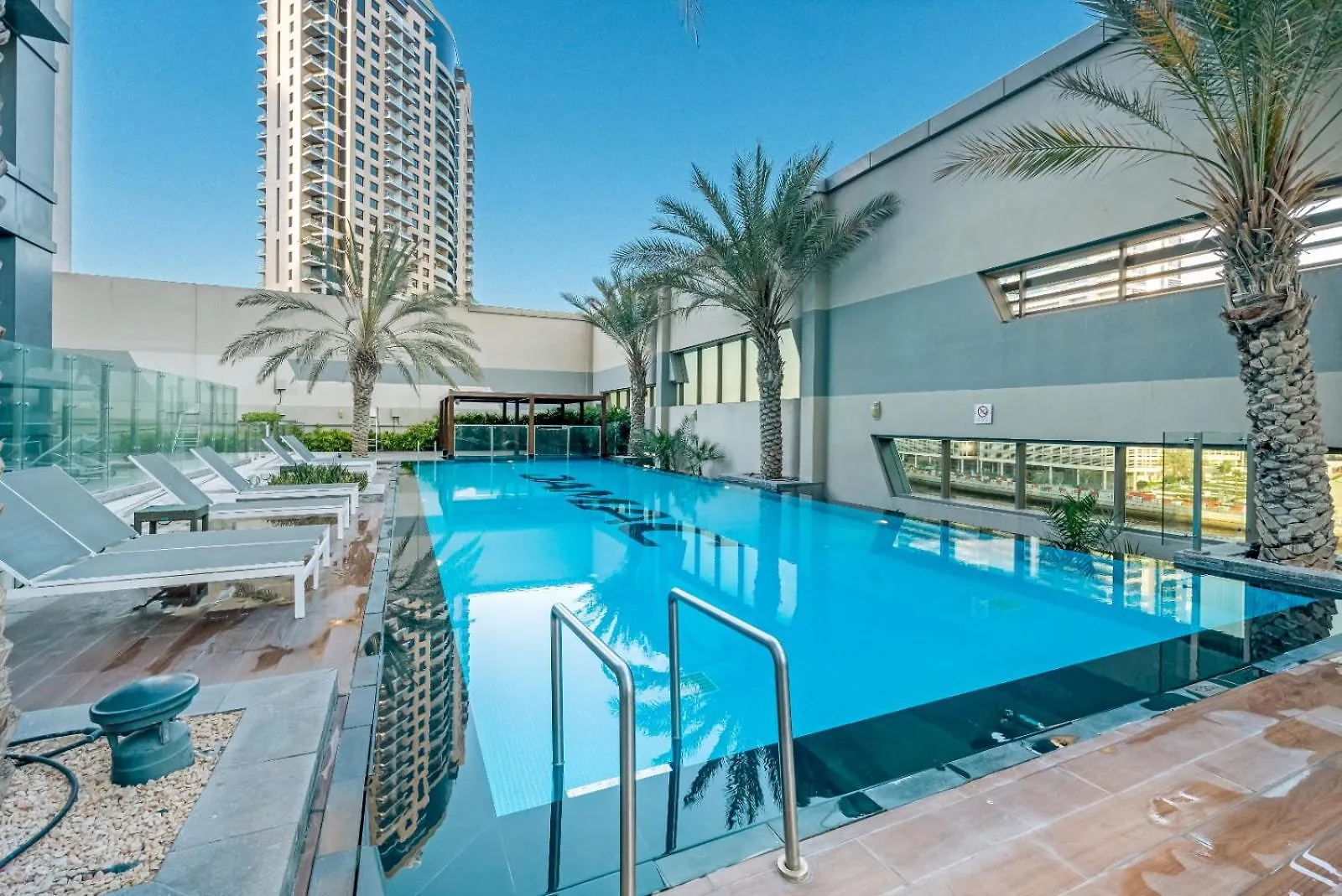 Live The Dubai Dream Premium Flat In Business Bay Apartment